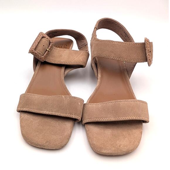 Donald Pliner Mobie Suede Heeled Sandal Adjustable Buckle Women's US9M EU40 - Picture 2 of 9